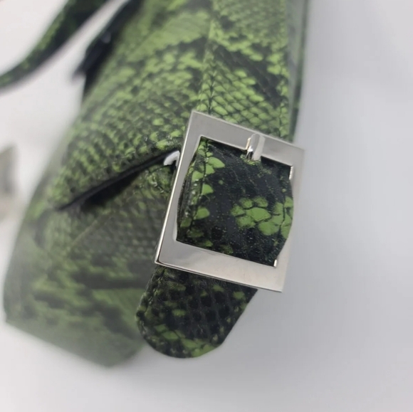 New Vintage Holt Renfrew Made in Canada Purse Leather Animal Print, Green Black - Picture 8 of 12